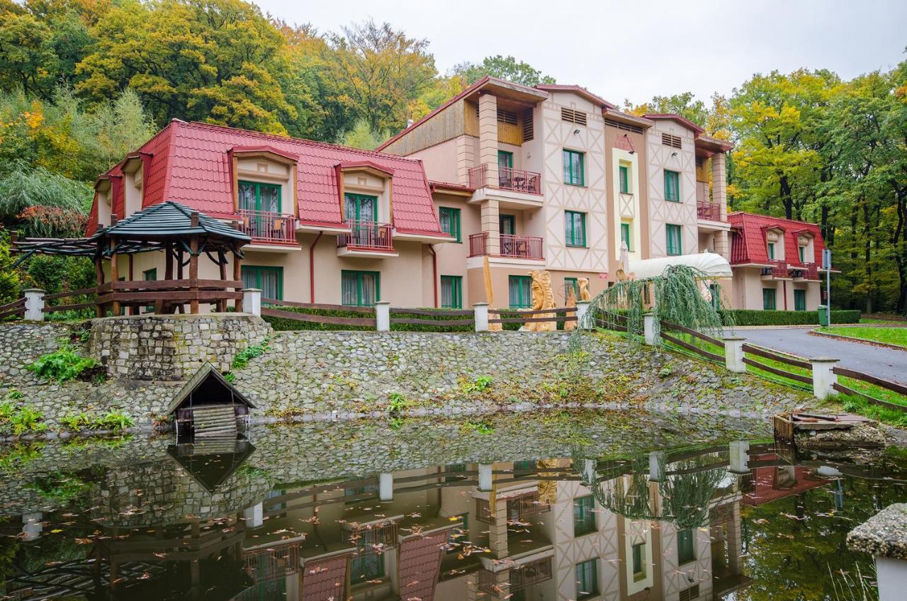 Hotel Loucky Litvínov Exterior photo