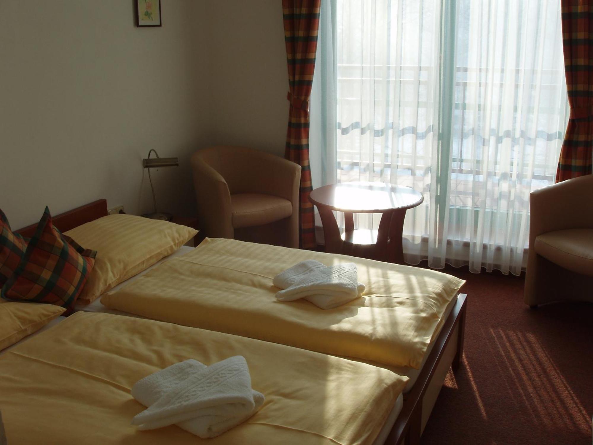 Hotel Loucky Litvínov Exterior photo