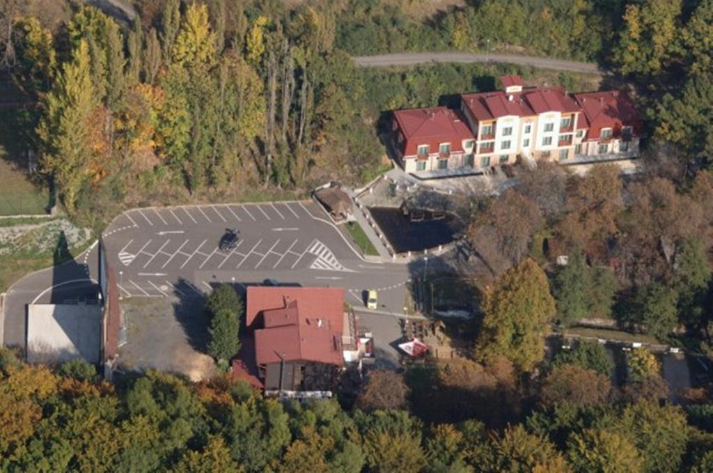 Hotel Loucky Litvínov Exterior photo